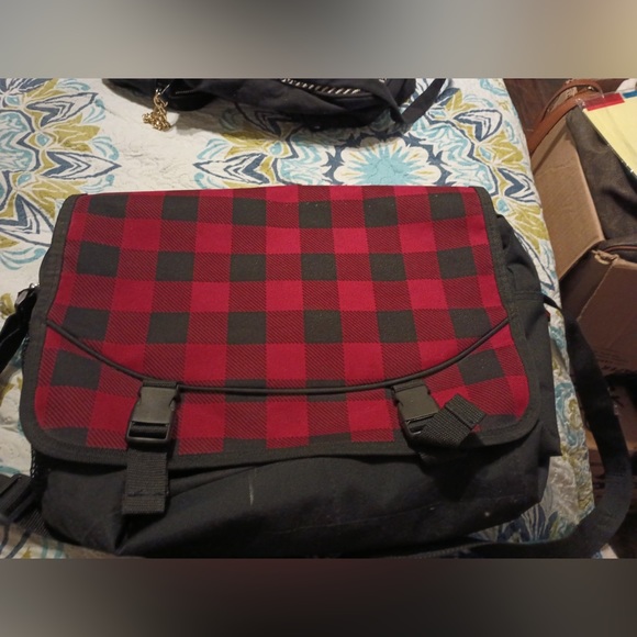 Backpacks - Picture 7 of 7